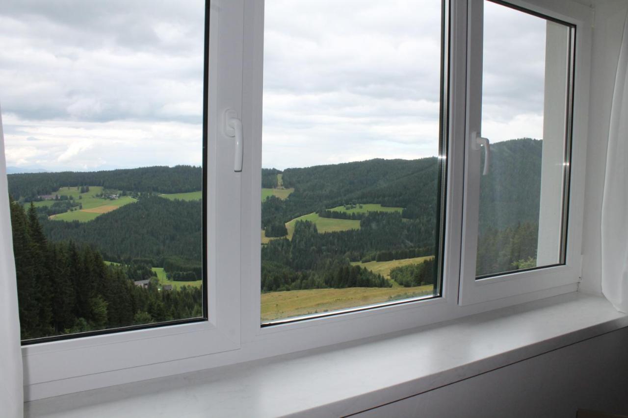 Gaestehaus Hebalm, Family & Friends Auf 900 M2 Wohnflaeche Erleben, Alleinnutzung Moeglich Pack Buitenkant foto