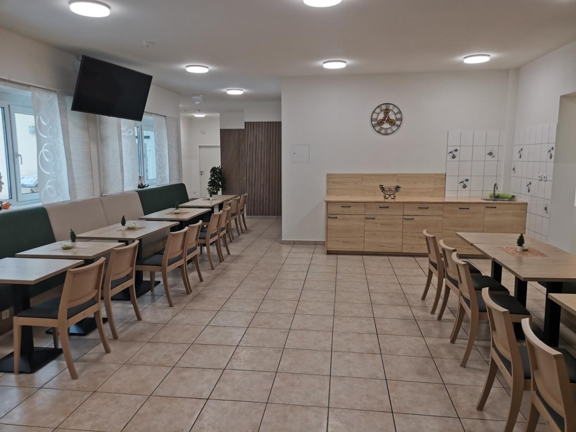 Gaestehaus Hebalm, Family & Friends Auf 900 M2 Wohnflaeche Erleben, Alleinnutzung Moeglich Pack Buitenkant foto
